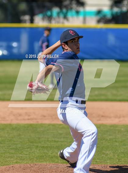 Thumbnail 2 in Steele Canyon vs. Patrick Henry photogallery.