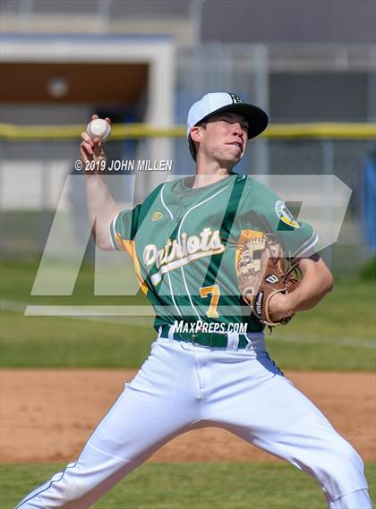 Thumbnail 1 in Steele Canyon vs. Patrick Henry photogallery.