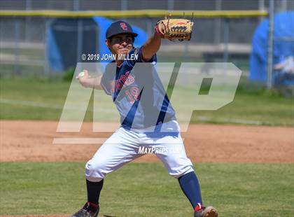 Thumbnail 1 in Steele Canyon vs. Patrick Henry photogallery.