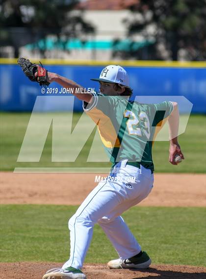 Thumbnail 2 in Steele Canyon vs. Patrick Henry photogallery.