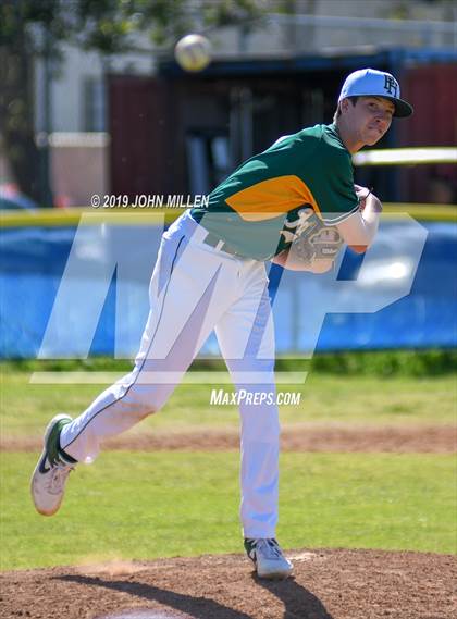 Thumbnail 2 in Steele Canyon vs. Patrick Henry photogallery.