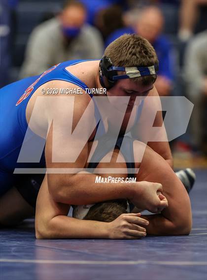 Thumbnail 1 in Bonners Ferry vs Coeur d'Alene photogallery.