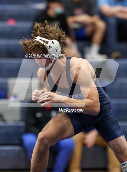 Thumbnail 1 in Bonners Ferry vs Coeur d'Alene photogallery.