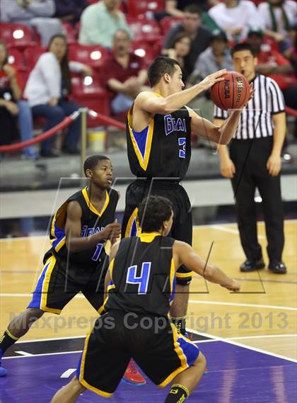 Thumbnail 1 in Grant vs. Antelope (CIF SJS D2 Final) photogallery.