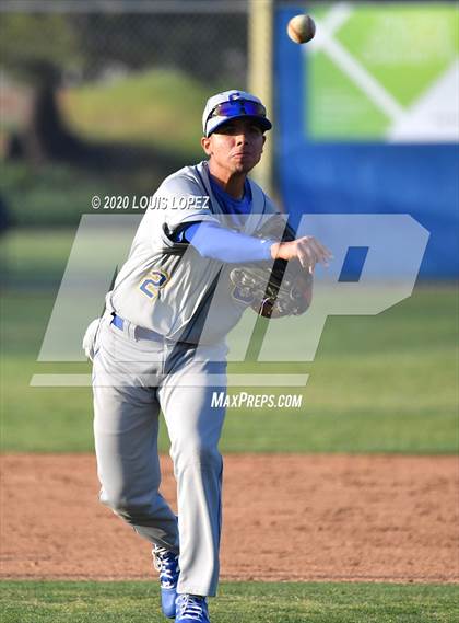 Thumbnail 3 in Charter Oak @ San Dimas photogallery.