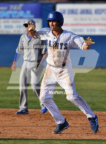 Thumbnail 3 in Charter Oak @ San Dimas photogallery.