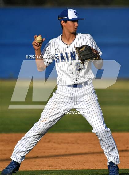 Thumbnail 2 in Charter Oak @ San Dimas photogallery.