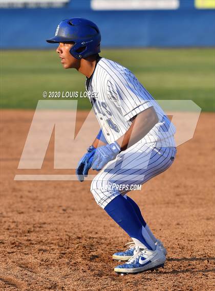Thumbnail 2 in Charter Oak @ San Dimas photogallery.