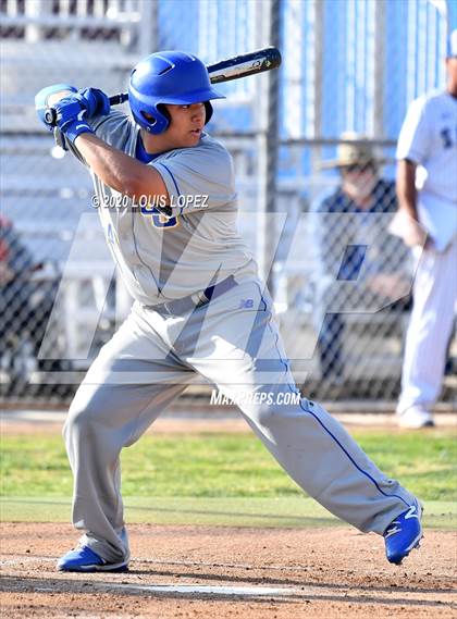 Thumbnail 1 in Charter Oak @ San Dimas photogallery.