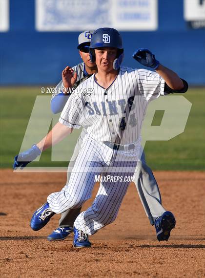 Thumbnail 3 in Charter Oak @ San Dimas photogallery.