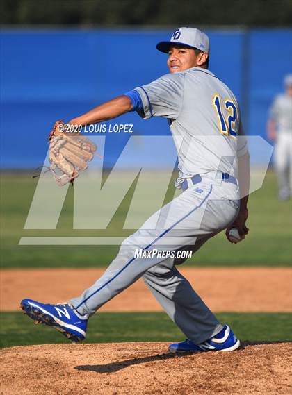 Thumbnail 3 in Charter Oak @ San Dimas photogallery.