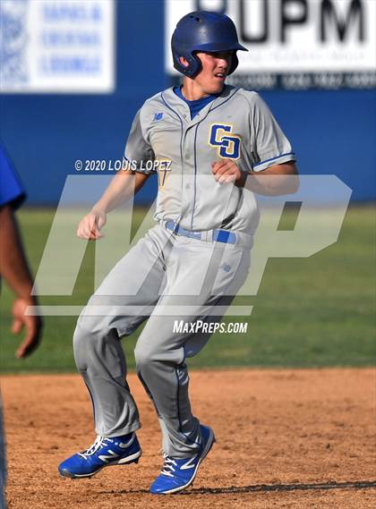 Thumbnail 1 in Charter Oak @ San Dimas photogallery.