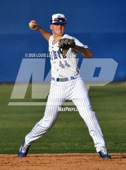 Thumbnail 3 in Charter Oak @ San Dimas photogallery.