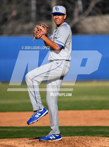 Thumbnail 3 in Charter Oak @ San Dimas photogallery.