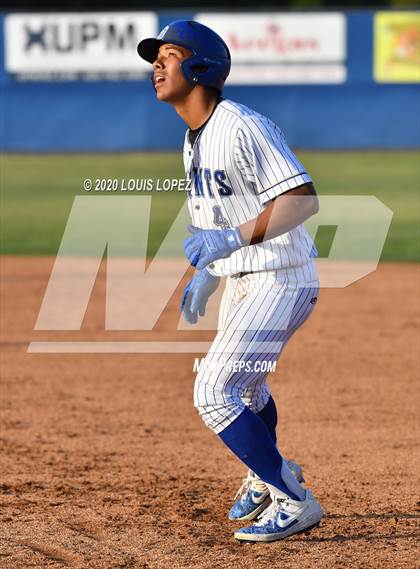 Thumbnail 3 in Charter Oak @ San Dimas photogallery.