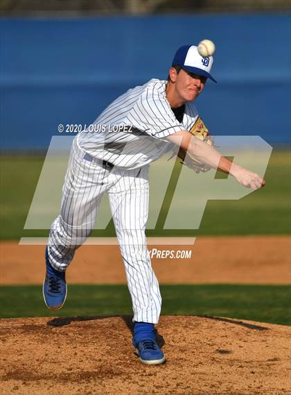 Thumbnail 1 in Charter Oak @ San Dimas photogallery.