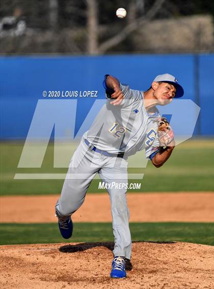 Thumbnail 2 in Charter Oak @ San Dimas photogallery.