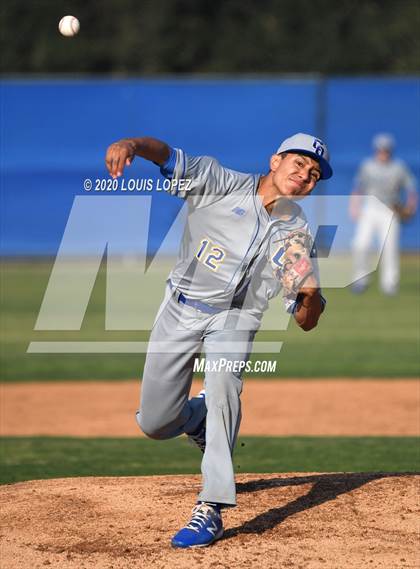 Thumbnail 1 in Charter Oak @ San Dimas photogallery.