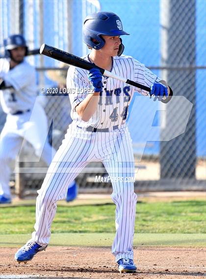 Thumbnail 1 in Charter Oak @ San Dimas photogallery.