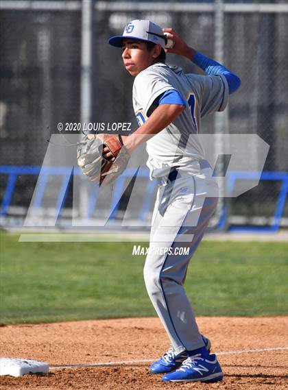 Thumbnail 1 in Charter Oak @ San Dimas photogallery.
