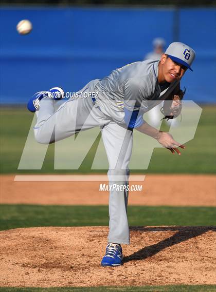 Thumbnail 3 in Charter Oak @ San Dimas photogallery.