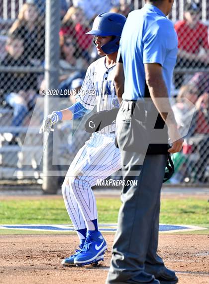 Thumbnail 1 in Charter Oak @ San Dimas photogallery.