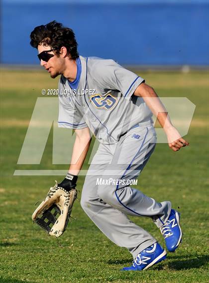 Thumbnail 2 in Charter Oak @ San Dimas photogallery.