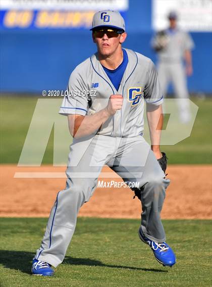 Thumbnail 3 in Charter Oak @ San Dimas photogallery.