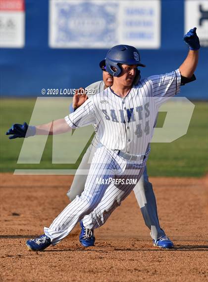 Thumbnail 1 in Charter Oak @ San Dimas photogallery.