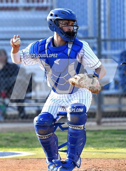 Thumbnail 1 in Charter Oak @ San Dimas photogallery.