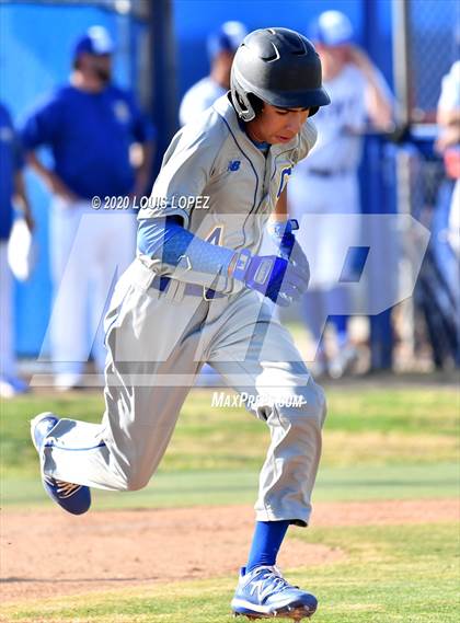 Thumbnail 3 in Charter Oak @ San Dimas photogallery.