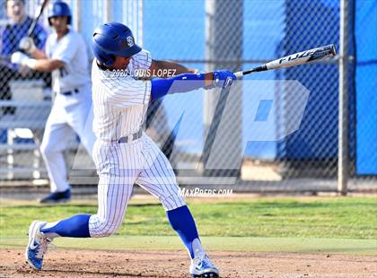 Thumbnail 1 in Charter Oak @ San Dimas photogallery.