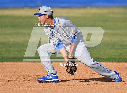 Thumbnail 3 in Charter Oak @ San Dimas photogallery.