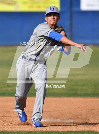 Thumbnail 1 in Charter Oak @ San Dimas photogallery.