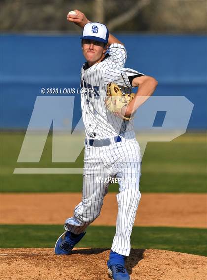 Thumbnail 3 in Charter Oak @ San Dimas photogallery.