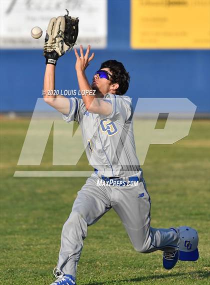 Thumbnail 1 in Charter Oak @ San Dimas photogallery.
