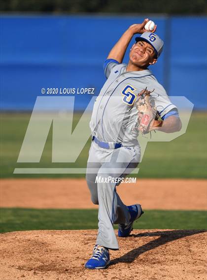 Thumbnail 1 in Charter Oak @ San Dimas photogallery.