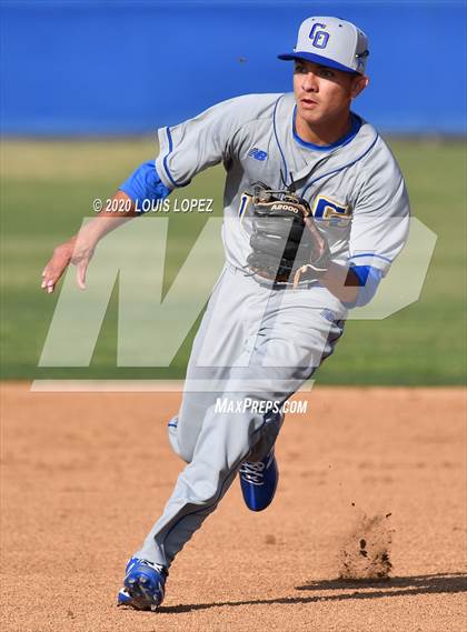 Thumbnail 3 in Charter Oak @ San Dimas photogallery.