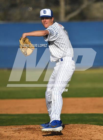 Thumbnail 2 in Charter Oak @ San Dimas photogallery.