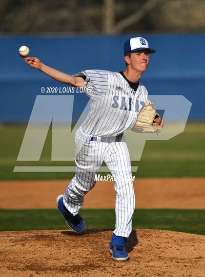 Thumbnail 3 in Charter Oak @ San Dimas photogallery.