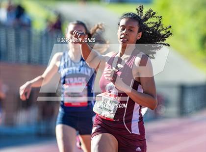 Thumbnail 2 in 2018 Loucks Games (Women's 200 Meter Dash) photogallery.