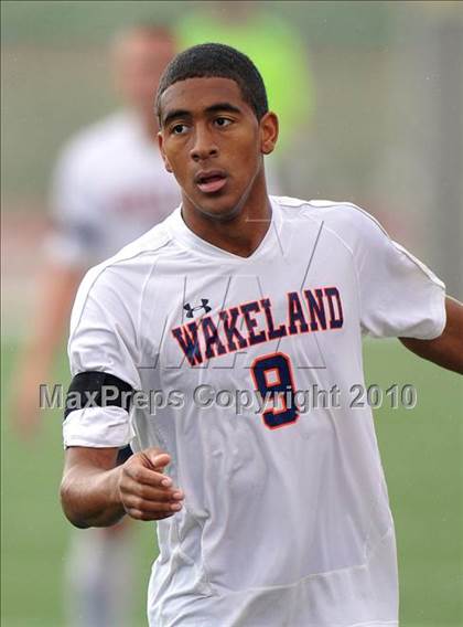 Thumbnail 1 in Wakeland vs Pearce (Class 4A, Region II semifinal) photogallery.