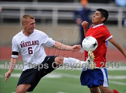Thumbnail 1 in Wakeland vs Pearce (Class 4A, Region II semifinal) photogallery.