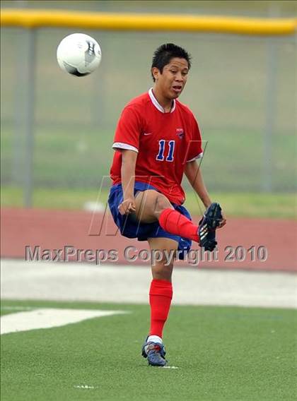 Thumbnail 2 in Wakeland vs Pearce (Class 4A, Region II semifinal) photogallery.