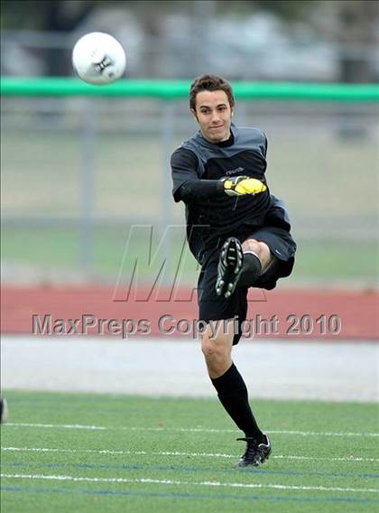 Thumbnail 3 in Wakeland vs Pearce (Class 4A, Region II semifinal) photogallery.