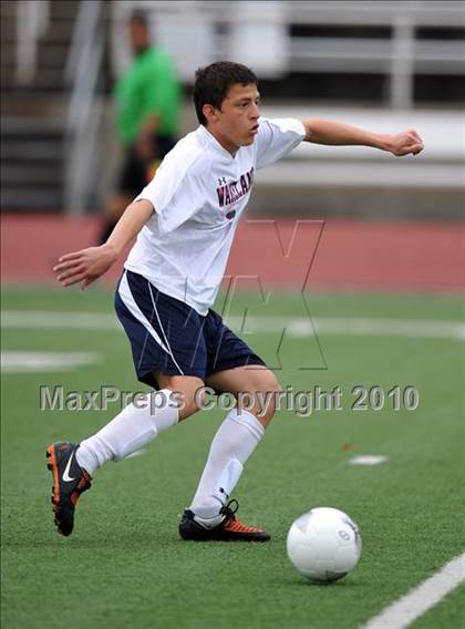 Thumbnail 3 in Wakeland vs Pearce (Class 4A, Region II semifinal) photogallery.