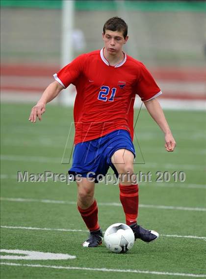 Thumbnail 2 in Wakeland vs Pearce (Class 4A, Region II semifinal) photogallery.