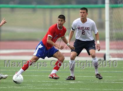 Thumbnail 2 in Wakeland vs Pearce (Class 4A, Region II semifinal) photogallery.