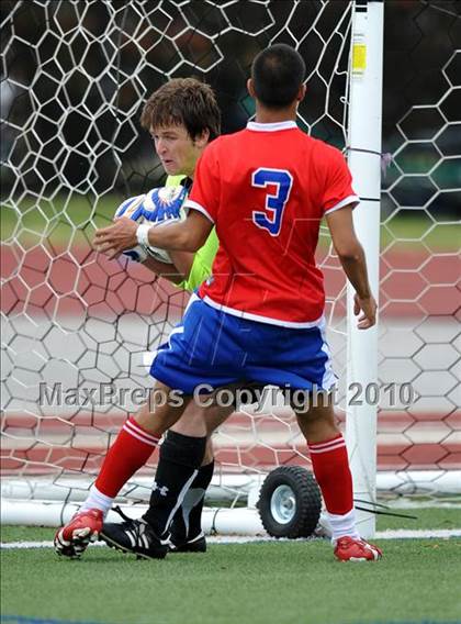 Thumbnail 3 in Wakeland vs Pearce (Class 4A, Region II semifinal) photogallery.