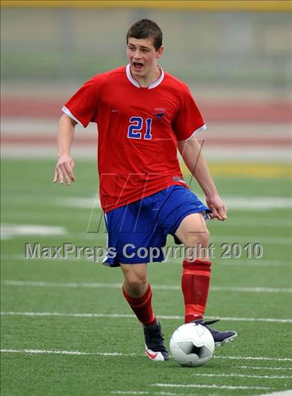 Thumbnail 2 in Wakeland vs Pearce (Class 4A, Region II semifinal) photogallery.